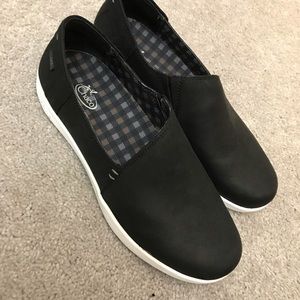 Chaco Ionia Black Size 9M